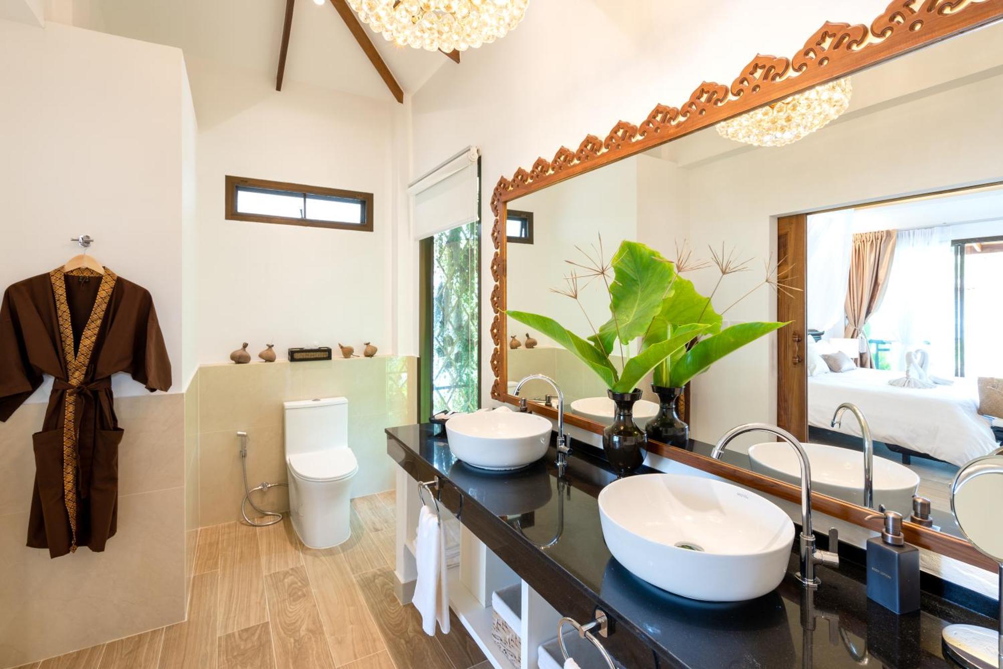 Lanta Palace Beach Resort & Spa - Adult Only Koh Lanta Quarto foto