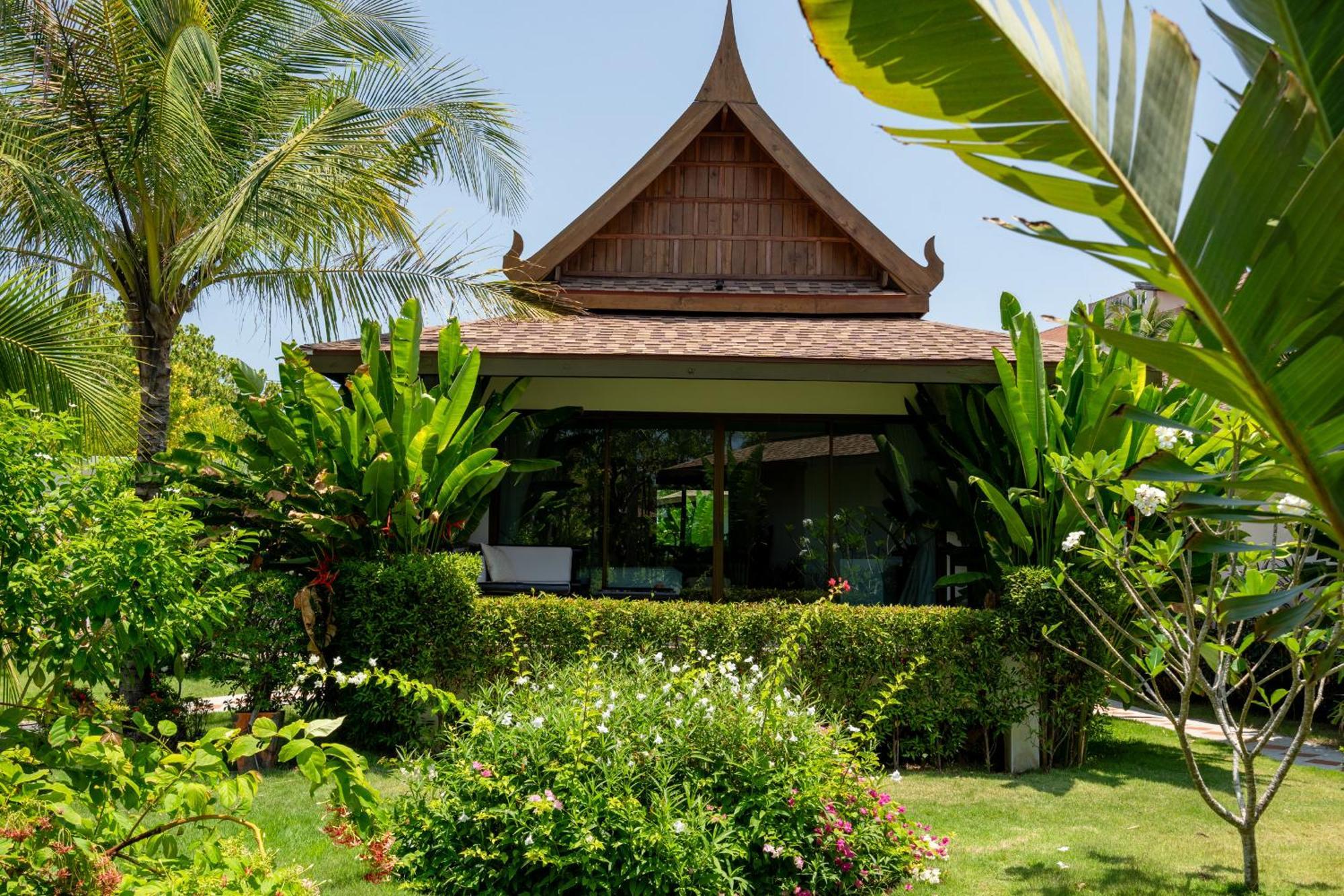 Lanta Palace Beach Resort & Spa - Adult Only Koh Lanta Exterior foto